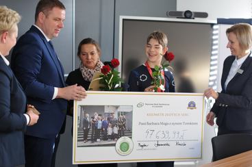 Lututów: przekazaniem środków zakończyła się akcja „Kilometr Złotych Serc”